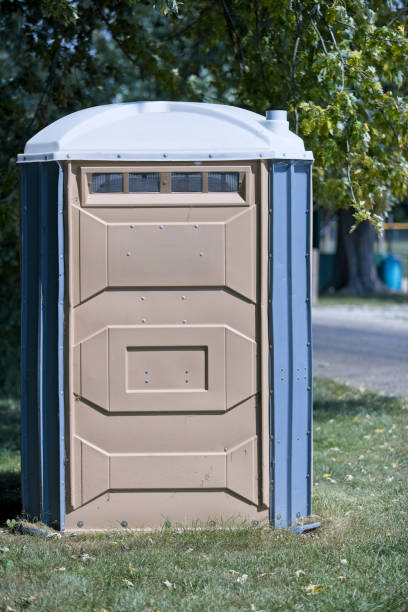 Best Portable toilet rental for construction  in Escanaba, MI